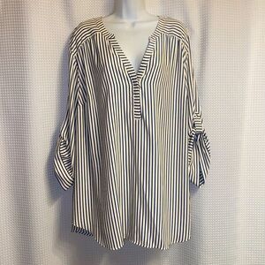 Torrid Harper size 4 striped blouse